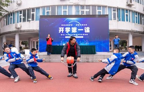 宇宙黑洞一瞥其令人着迷的真面目